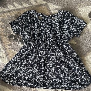 Floral Black and White Women's Maternity Top